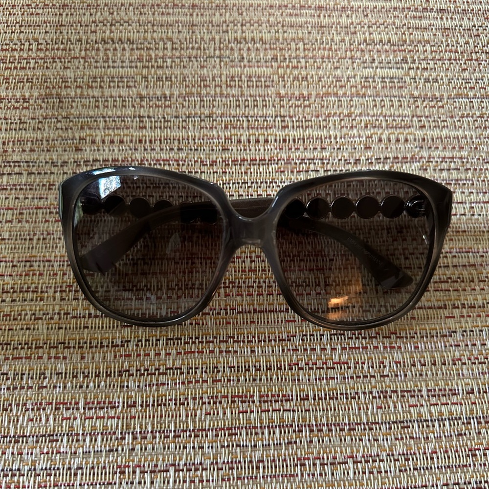 Vintage oversized sunglasses with silver bauble detail.